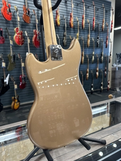 Player Series Mustang Bass PJ with Pau Ferro Fingerboard - Firemist Gold 2